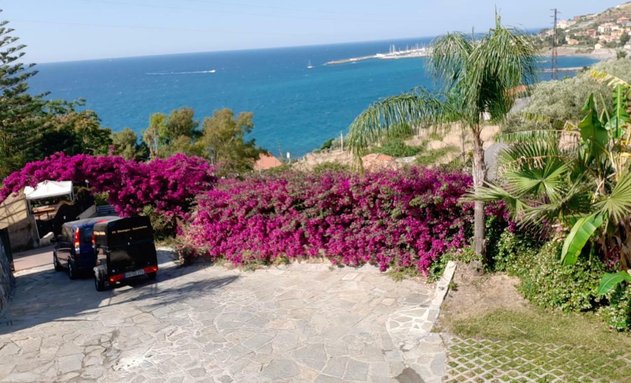 Villa Del Mare Ligure Terme & Spa Piscina A 37 Gradi Santo Stefano al Mare Exterior photo